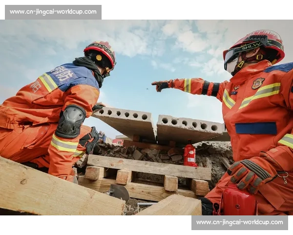 消防员门将吴雨宝：绿茵场扑救与火场逆行的双重守护