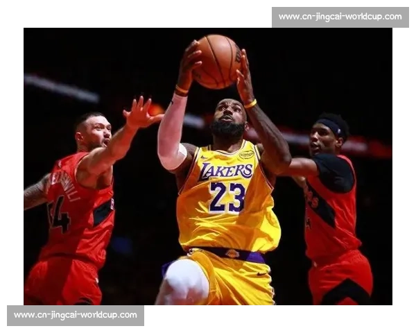 里弗斯官宣拒绝湖人 4 年 8900 万，詹姆斯祝福引争议，湖人陷入被动困局